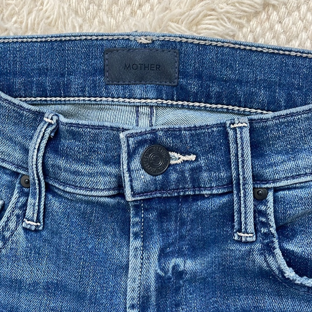 New Mother The Insider Crop Step Fray Jeans - Picture 4 of 8